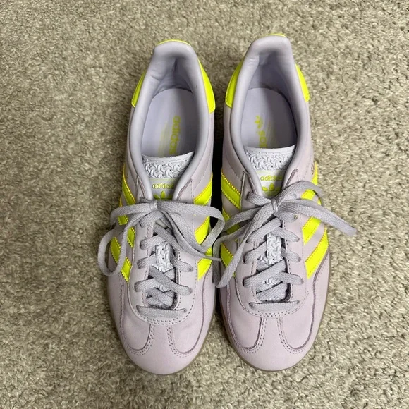 adidas Originals Gazelle sneakers in purple and yellow, worn once - Picture 4 of 5